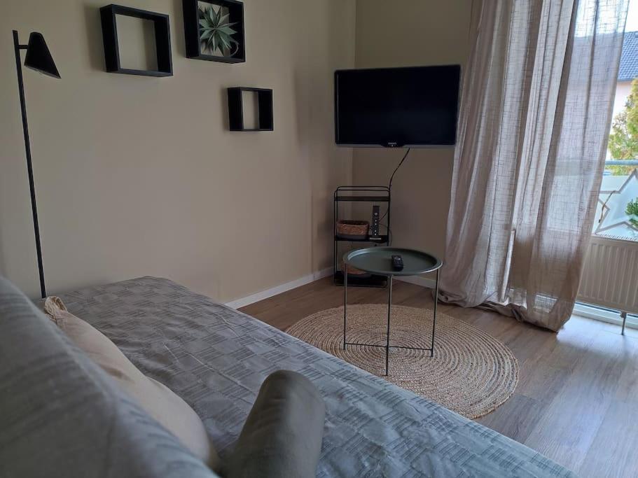 Gemuetliches Ferienapartment Mit Optionaler E-Ladesaeule Eichenzell Ngoại thất bức ảnh